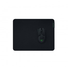 Razer Gigantus V2 Medium Gaming Mousepad RZ02-03330200-R3M1