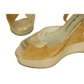 Terry De Havilland Iconic Margaux Beige Suede Gold Wedges Platform Sandals 40