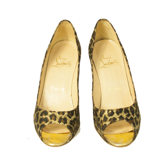 Christian Louboutin Leopard Print Yoyospina 100 Giaguaro Pumps heels peep toes