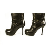 YSL Yves Saint Laurent black leather Tribute ankle bootie EU 37