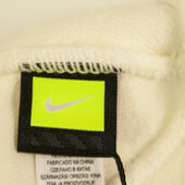 Nike Cream Acrylic Knit Silver Logo Warm Beanie Winter Hat OS