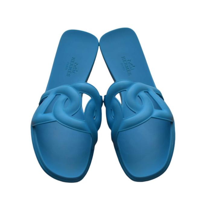 HERMÈS Light Blue Rubber Aloha Flat Slides Sandals 37 with cutout straps