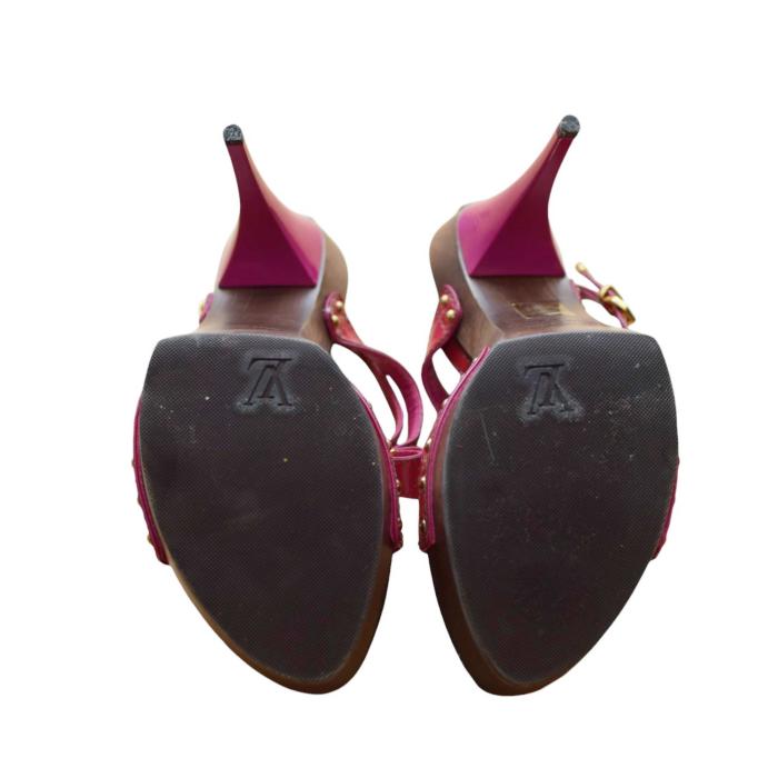 Louis Vuitton Fuchsia Pink Patent Leather Wooden Heel Sandals Ankle Strap 39,5