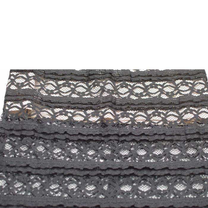 Alice + Olivia Black Elastic Sheer Lace Long Skirt Half Lined size 2 