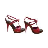 Louis Vuitton Fuchsia Pink Patent Leather Wooden Heel Sandals Ankle Strap 39,5