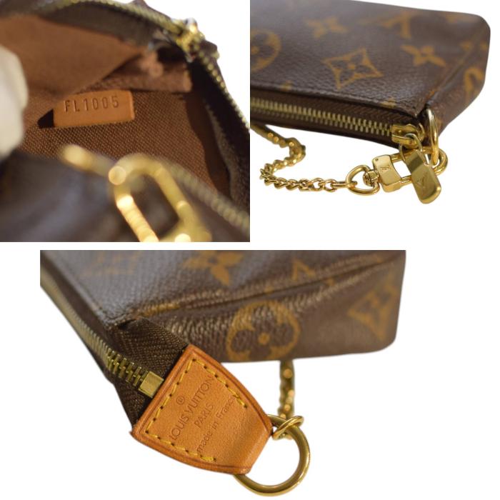 Louis Vuitton mini POCHETTE ACCESSOIRES Monogram Canvas / Clutch bag