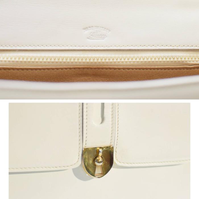 GUCCI White Leather Gold Tone Twist Lock Top Handle Handbag Vintage Grab Bag