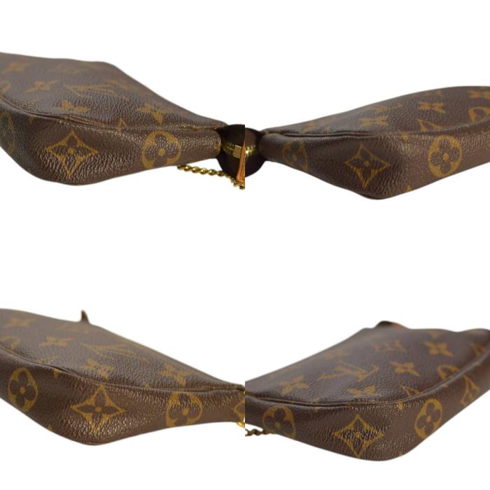 Louis Vuitton POCHETTE ACCESSOIRES Monogram Canvas / Clutch bag