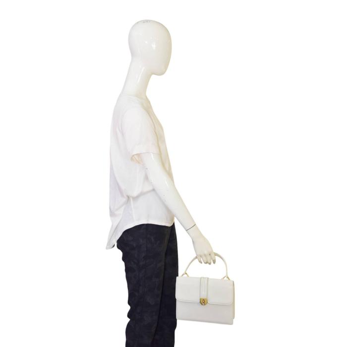 GUCCI White Leather Gold Tone Twist Lock Top Handle Handbag Vintage Grab Bag