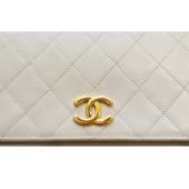 CHANEL Vintage off white Lambskin Leather Classic Single Flap Bag Gold hardware