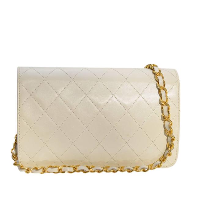 CHANEL Vintage off white Lambskin Leather Classic Single Flap Bag Gold hardware