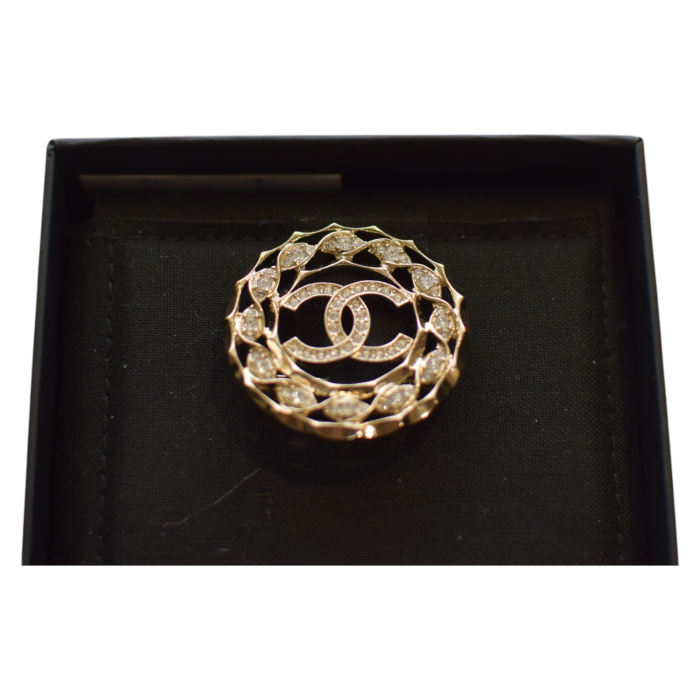 Chanel round wreath gold tone safety pin brooch with crystals