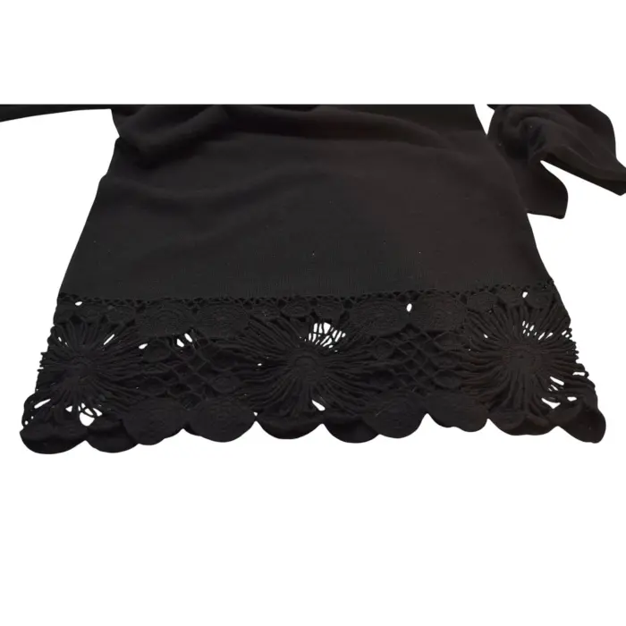 Valentino Red Black Wool Cashmere Knit Crochet Hemline Mini Dress size 44 -  Swap Shop