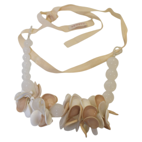 Parosh P.A.R.O.S.H. Beige Cream Clear Raisin Petals Beads Necklace