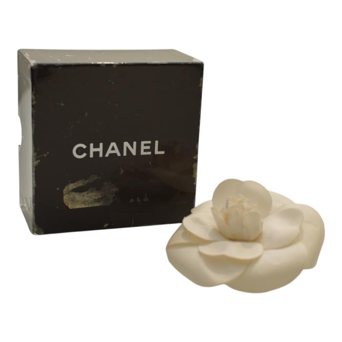CHANEL Brooch Corsage White Camellia Flower Pin Vintage Made In France