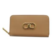 Salvatore Ferragamo Gancini leather wallet zip around gold logo-lettering NWB