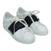 VALENTINO ROCKSTUD UNTITLED SNEAKER IN CALFSKIN LEATHER WITH TONAL STUDS 37