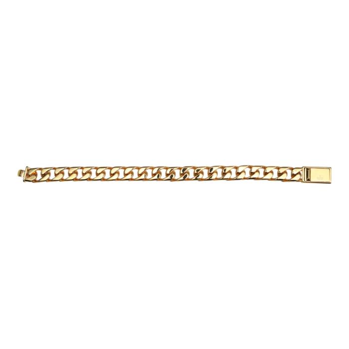 GUCCI Script logo-engraved gold-tone metal thick chain bracelet retails at 550$