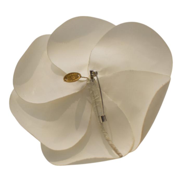 CHANEL Brooch Corsage White Camellia Flower Pin Vintage Made In France