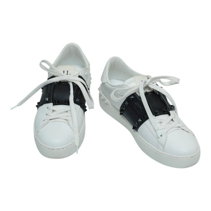 VALENTINO ROCKSTUD UNTITLED SNEAKER IN CALFSKIN LEATHER WITH TONAL STUDS 37