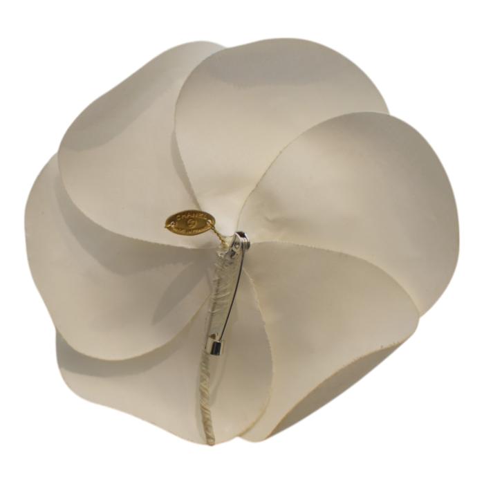 CHANEL Brooch Corsage White Camellia Flower Pin Vintage Made In France