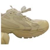 Balenciaga Triple S Sneaker in off white with patent leather & technical material 38