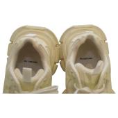 Balenciaga Triple S Sneaker in off white with patent leather & technical material 38