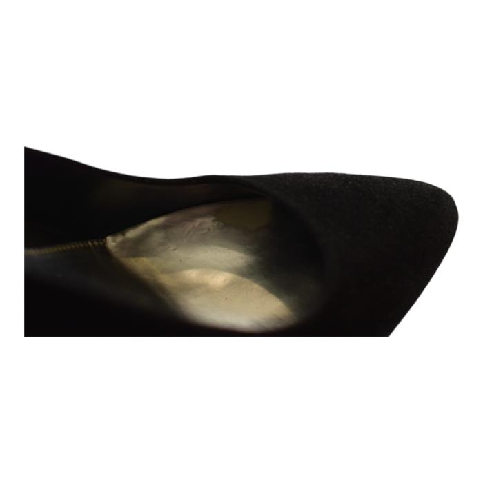 Gucci Black Suede Leather Almond Toe Classic Heel Platform Pumps size 39 US 9