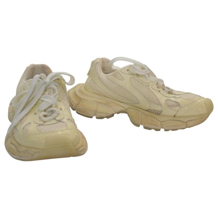 Balenciaga Triple S Sneaker in off white with patent leather & technical material 38