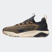 3027668 UA Project Rock 7 Q4 . UNDER ARMOUR