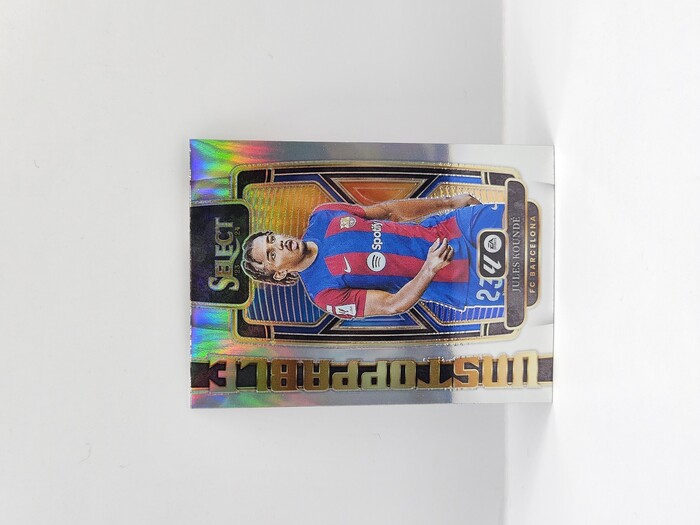 2023-24 Panini Select La Liga Soccer Jules Kounde ''Unstoppable'' prizm No.10