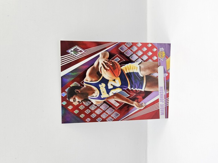 2023-24 Panini Phoenix Basketball Magic Johnson red /199 No.80