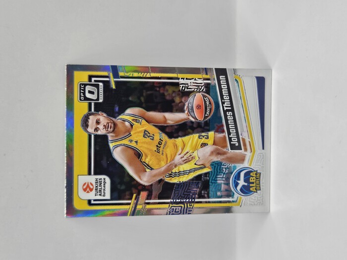 2023-24 Panini euroleague Donruss Optic Johannes Thiemann holo No.8