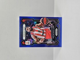2023-24 Panini Prizm Euroleague Naz Mitrou-Long Blue /199 No.182