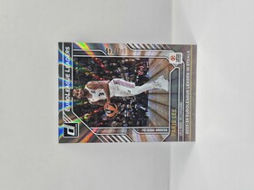 24-25 PANINI DONRUSS EUROLEAGUE LDLC ASVEL PARIS LEE ''EUROLEAGUE LEADERS'' SILVER LASER 048/149