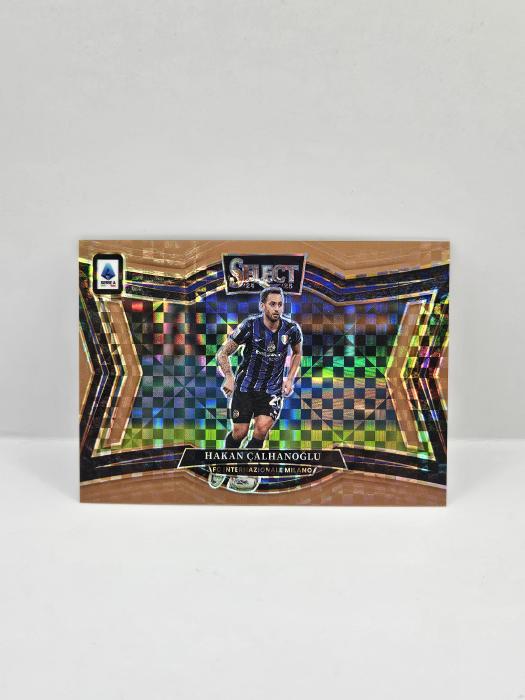 2024-25 PANINI SELECT SERIE A HAKAN CALHANOGLU BRONZE CHECKER 39/45 FIELD LEVEL