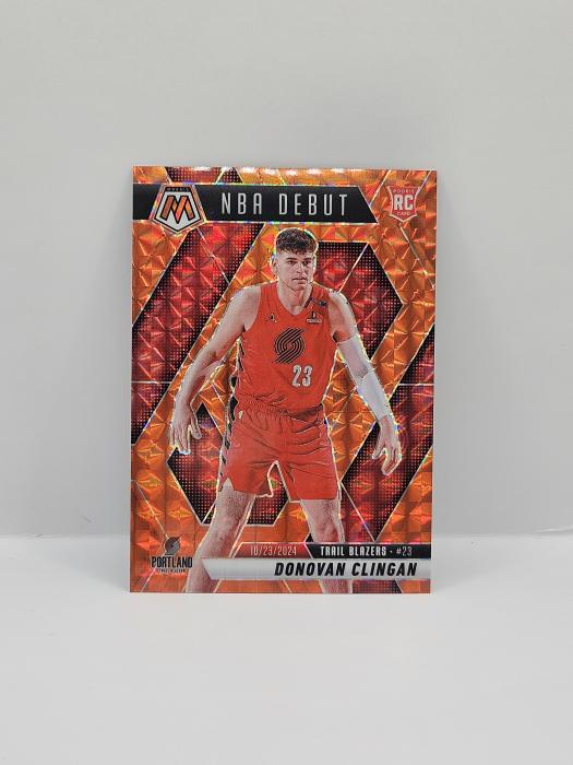 2024-25 PANINI MOSAIC DONOVAN CLINGAN ''NBA DEBUT'' ORANGE 194/249 ROOKIE