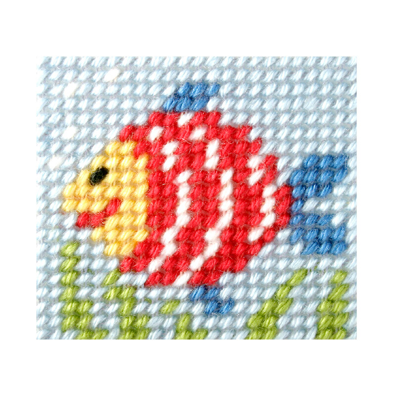Ψαράκι (μισή σταυροβελονιά, κιτ 11x13cm)