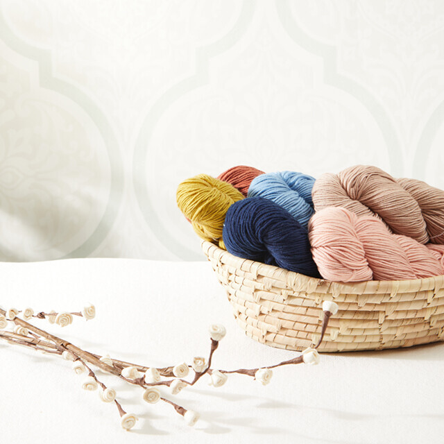 Flora - Symfonie Hand-Dyed Yarns