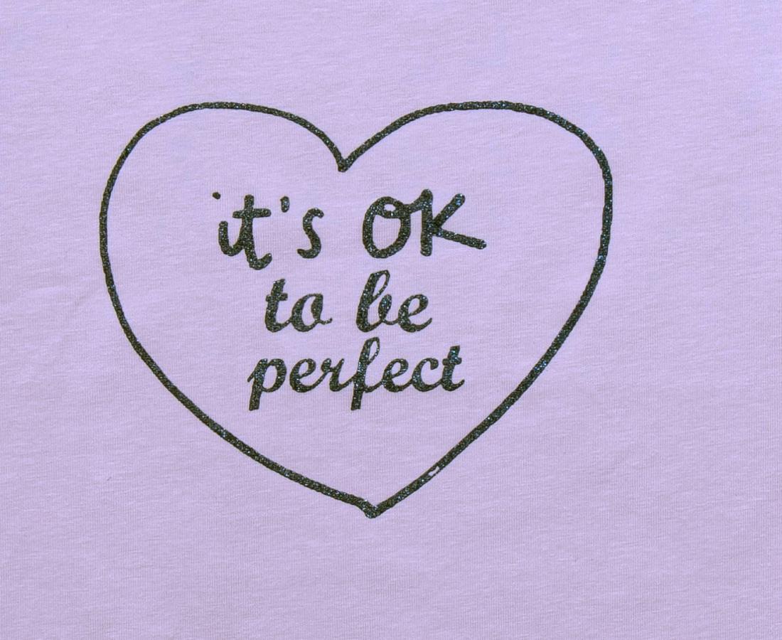 Μπλούζα "It's ok to be perfect" λιλά