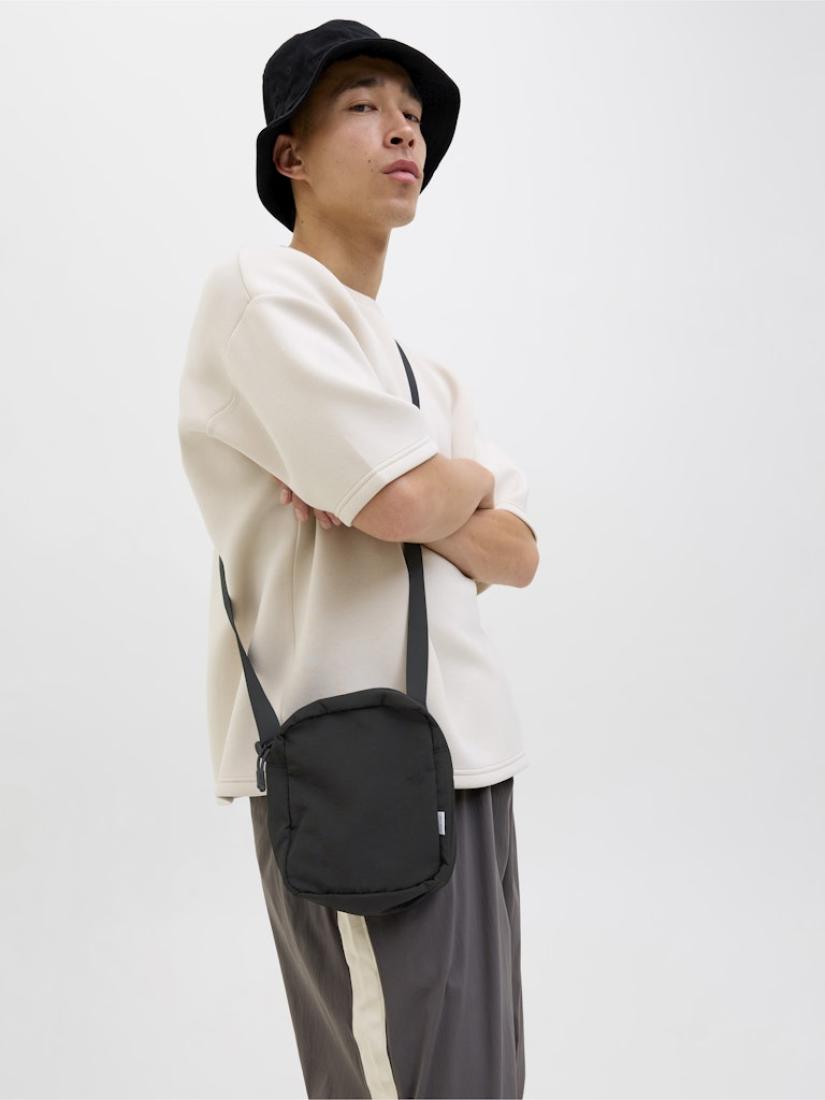 Τσάντα ώμου/χιαστί ανδρική "Everett Sling bag" μαύρη