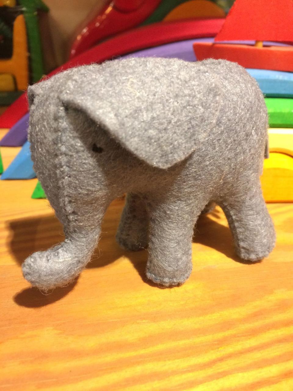 "Elephant" 18cm 100% wool (felt), Glückskäfer®