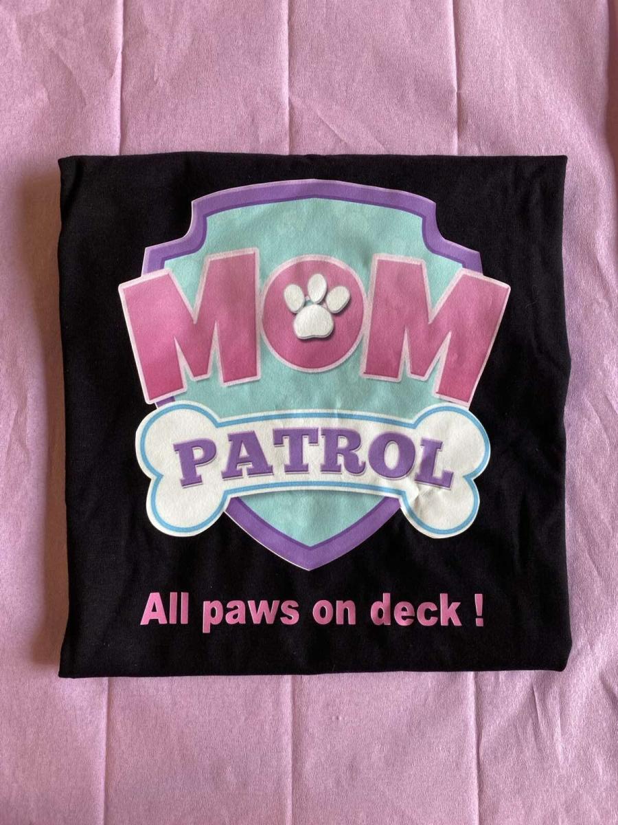 Μπλούζα κοντομάνικη μαύρη MOM PATROL