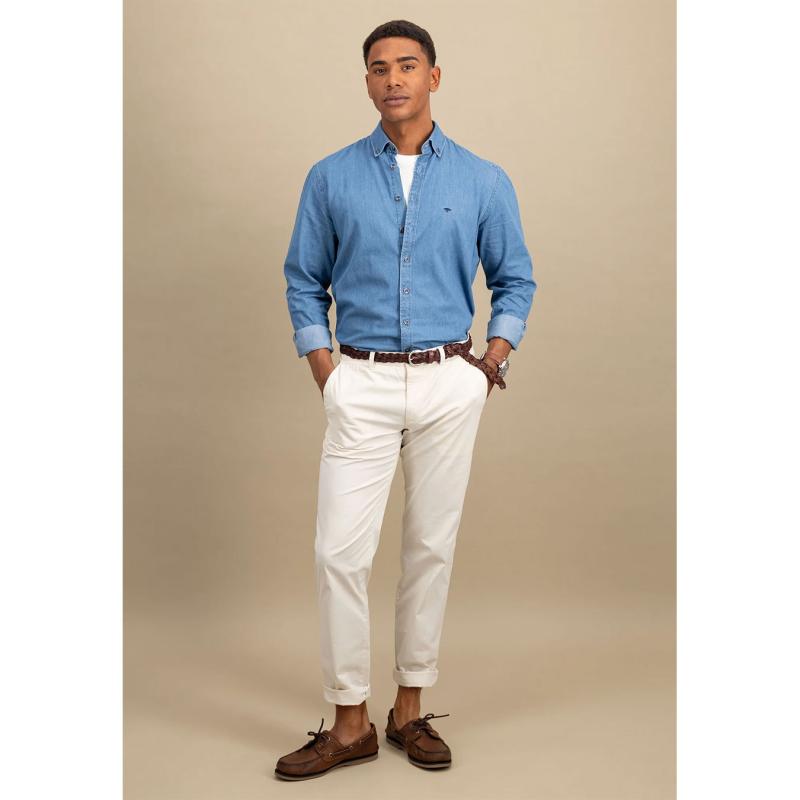 Shirt with button-down collar in jeans look - 1502  7030 - FYNCH HATTON