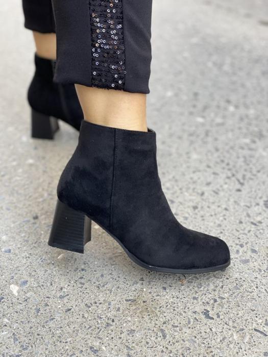 Μποτάκι suede με χοντρό τακούνι μαύρο DQY7091