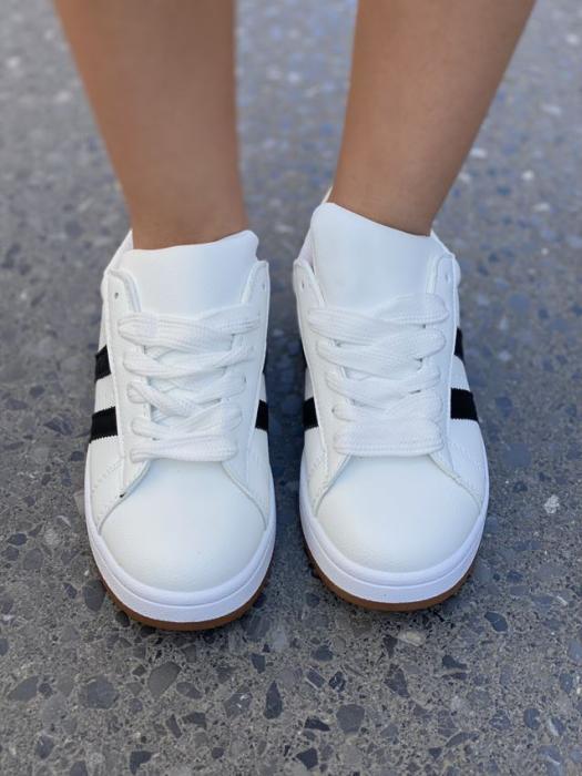 Sneaker άσπρο C732