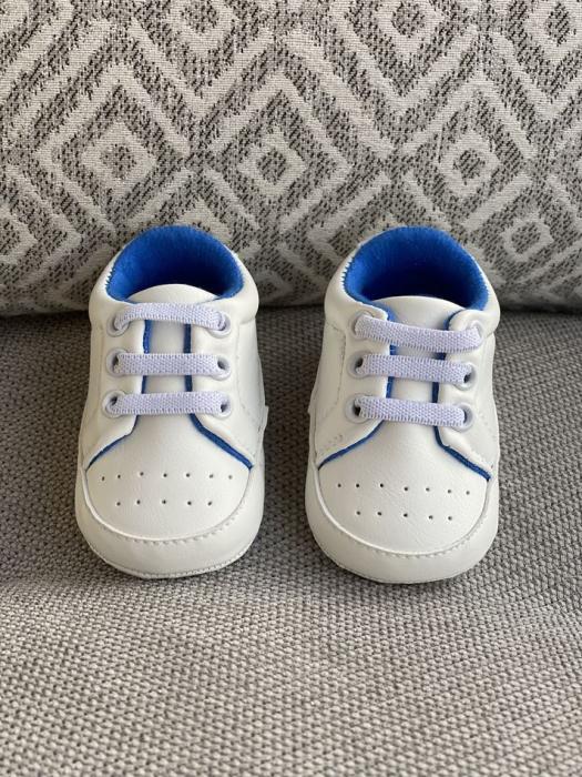 Άσπρο sneakers αγκαλιάς M7142