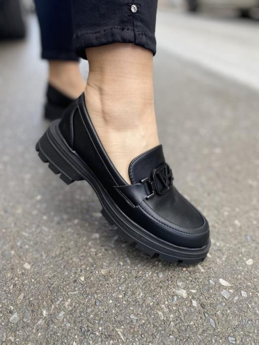 Loafer δερματίνη με μαύρη αγκράφα μαύρο W265