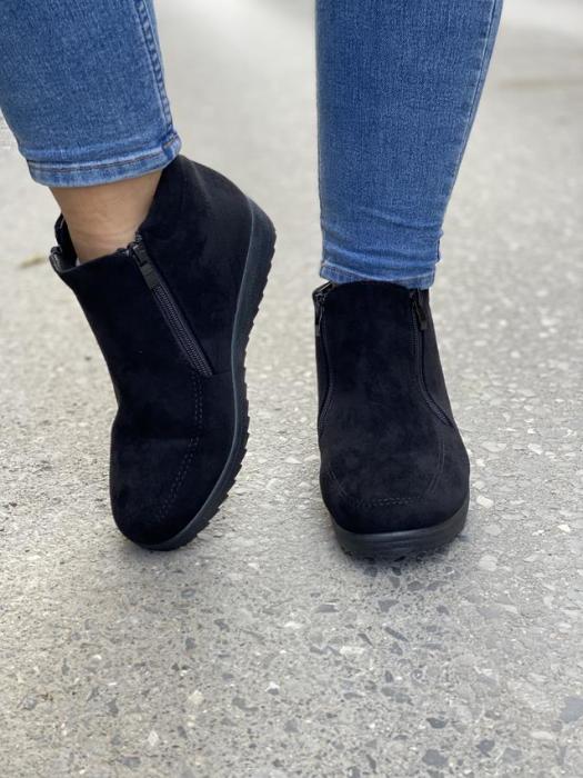 Μποτάκι ανατομικό suede με φερμουάρ και επένδυση γούνας μαύρο XY303