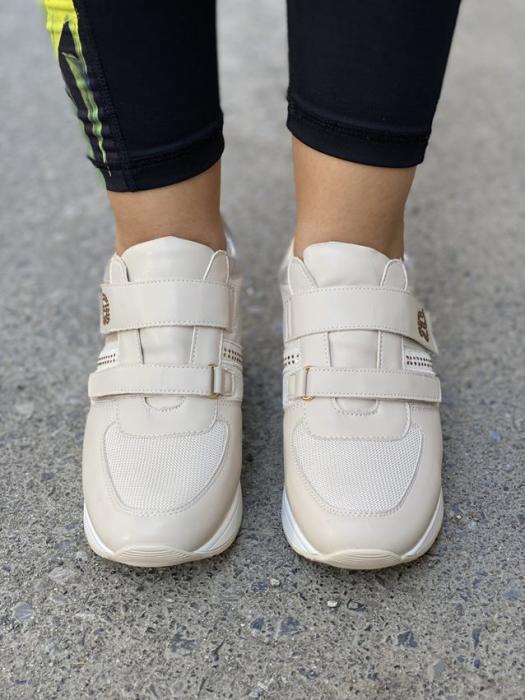 Sneaker πλατφόρμα με στρας και σκρατς κούμπωμα μπέζ H9022